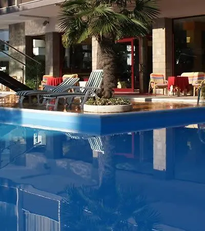 Hotel Corona Hotel