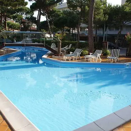 Hotel Corona 호텔