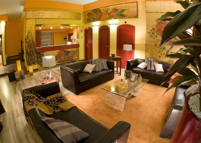 Hotel Corona 3*