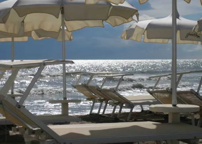 Hotel Corona 3*